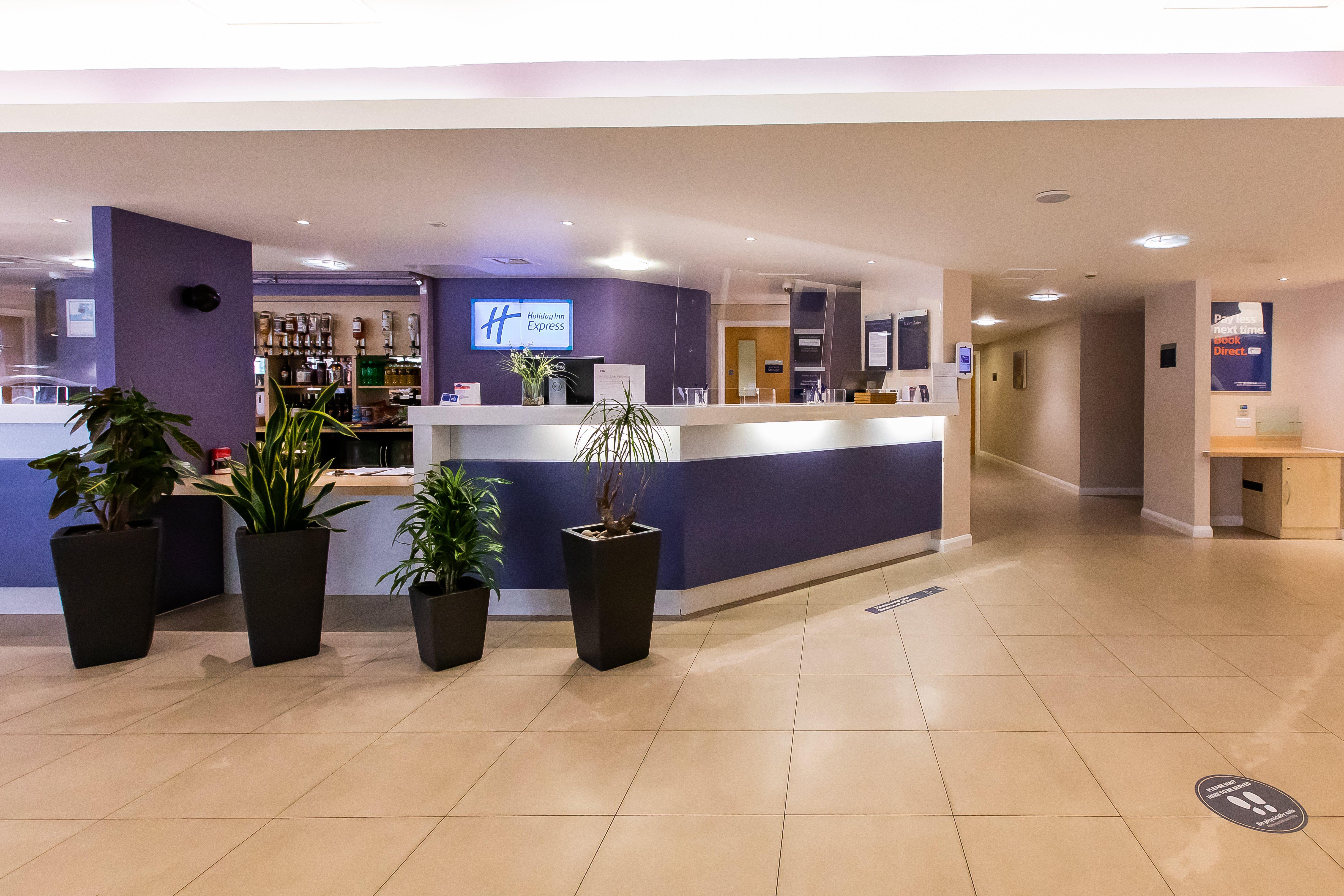 Holiday Inn Express Norwich, An Ihg Hotel Exterior foto